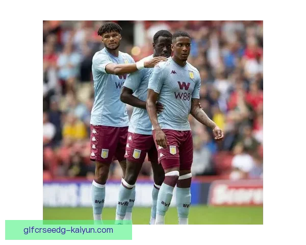 埃弗顿王朝在英超联赛中的表现稳健，状态回暖值得关注