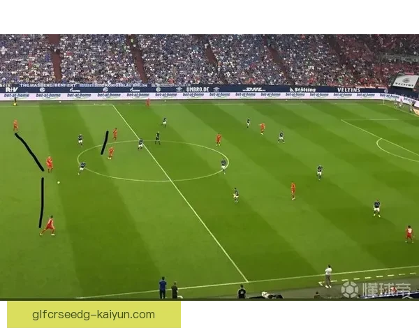 韦阿技术特点值得关注，展现出灵活的控球与出色的突破能力。